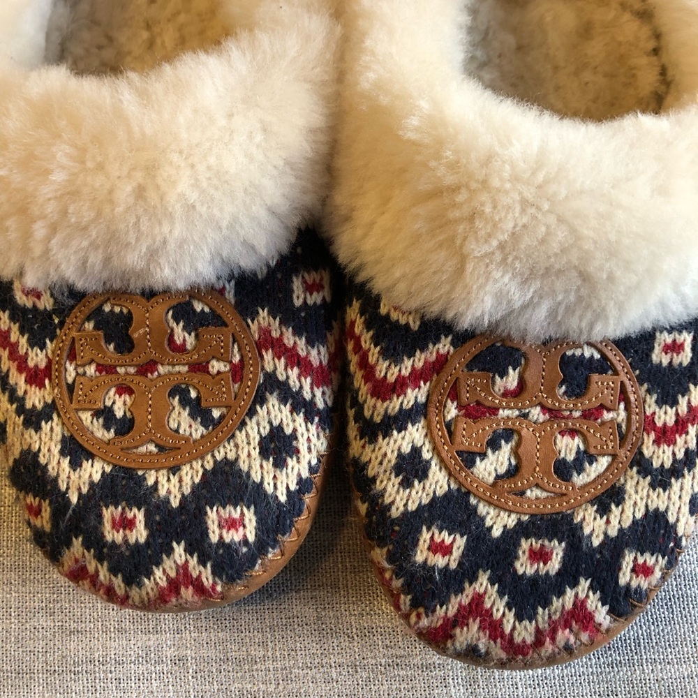 Furry slippers Tory Burch minor damage